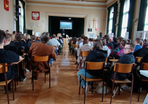 Zebrani w sali uczestnicy obchodów Dnia Włókniarza