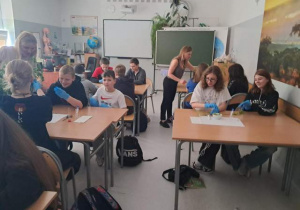 Zajęcia biochemiczne z pracownikami UŁ.