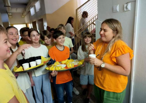 Pani Karolina zdała swój egzamin z uśmiechu.