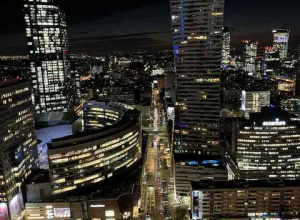 Warszawa nocą.