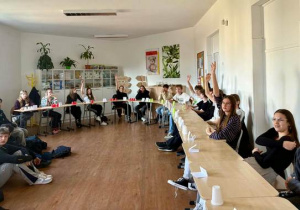 Uczniowie podczas teleturnieju.